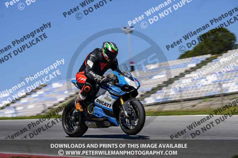 motorbikes;no limits;peter wileman photography;portimao;portugal;trackday digital images